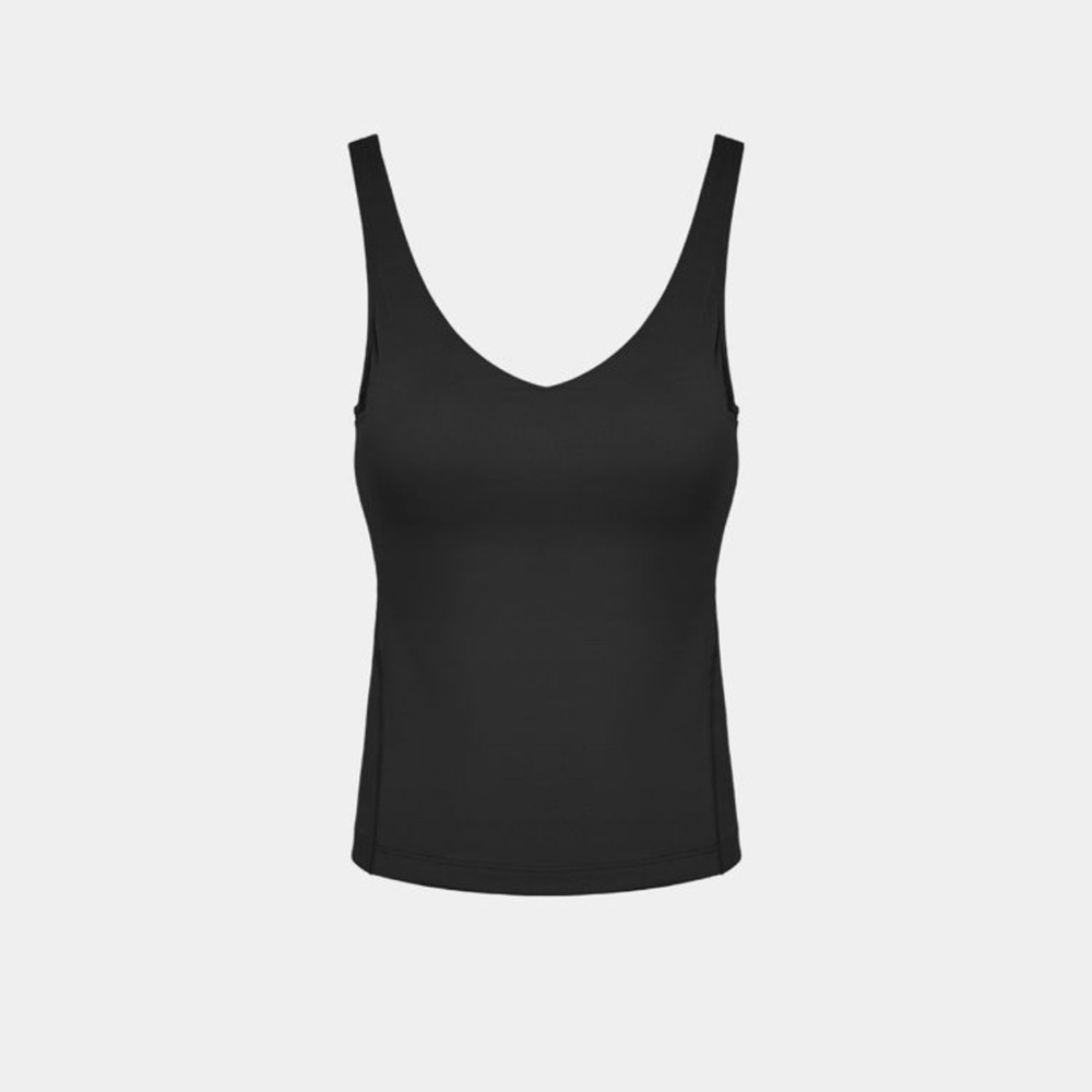 HALARA cloud fabric padded v neck tank top. Size small. NWT